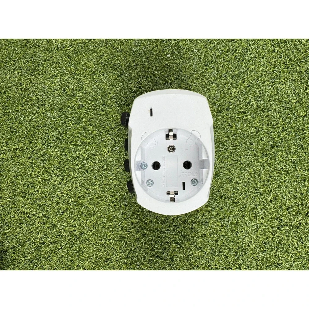 SKROSS Universal Travel Adapter Worldwide‎ Plug Converter US EU UK AU